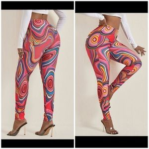 Multicolor paisley striped groovy leggings